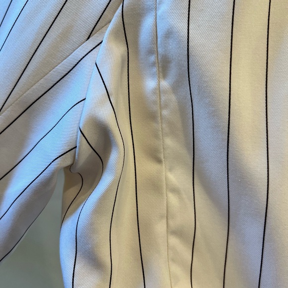 Ralph Lauren Silk Striped Suit Size 4 Old Money - Picture 12 of 16